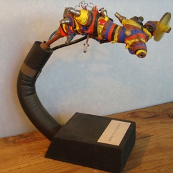 OBJET TROUVÉ & READY-MADE